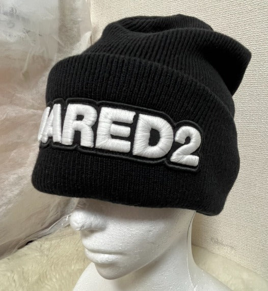 DSQUARED2 ブラックニット帽・ビーニー D SQUARED2(ディースクエアード) ロゴ ビーニー帽 ブラック