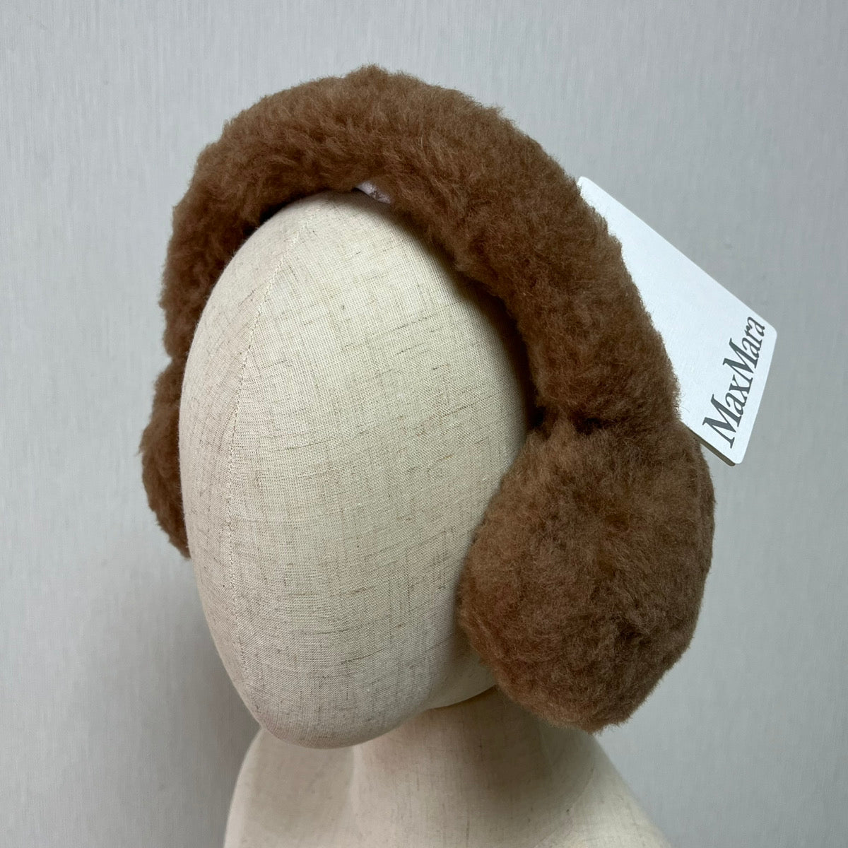 新品未使用 MAX MARA マックスマーラ Muffy ロゴ イヤーマフ キャメル 2524576082 600 001