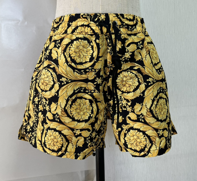 新品未使用 VERSACE(ヴェルサーチ) バロッコ スイムショーツ 水着 サイズL ABU05021A233170A7900