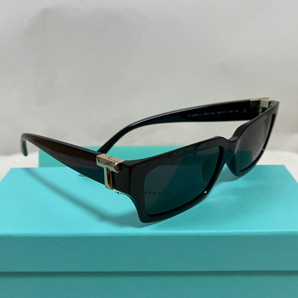 Tiffany & Co(ティファニー) TF4226U サングラス ブラック