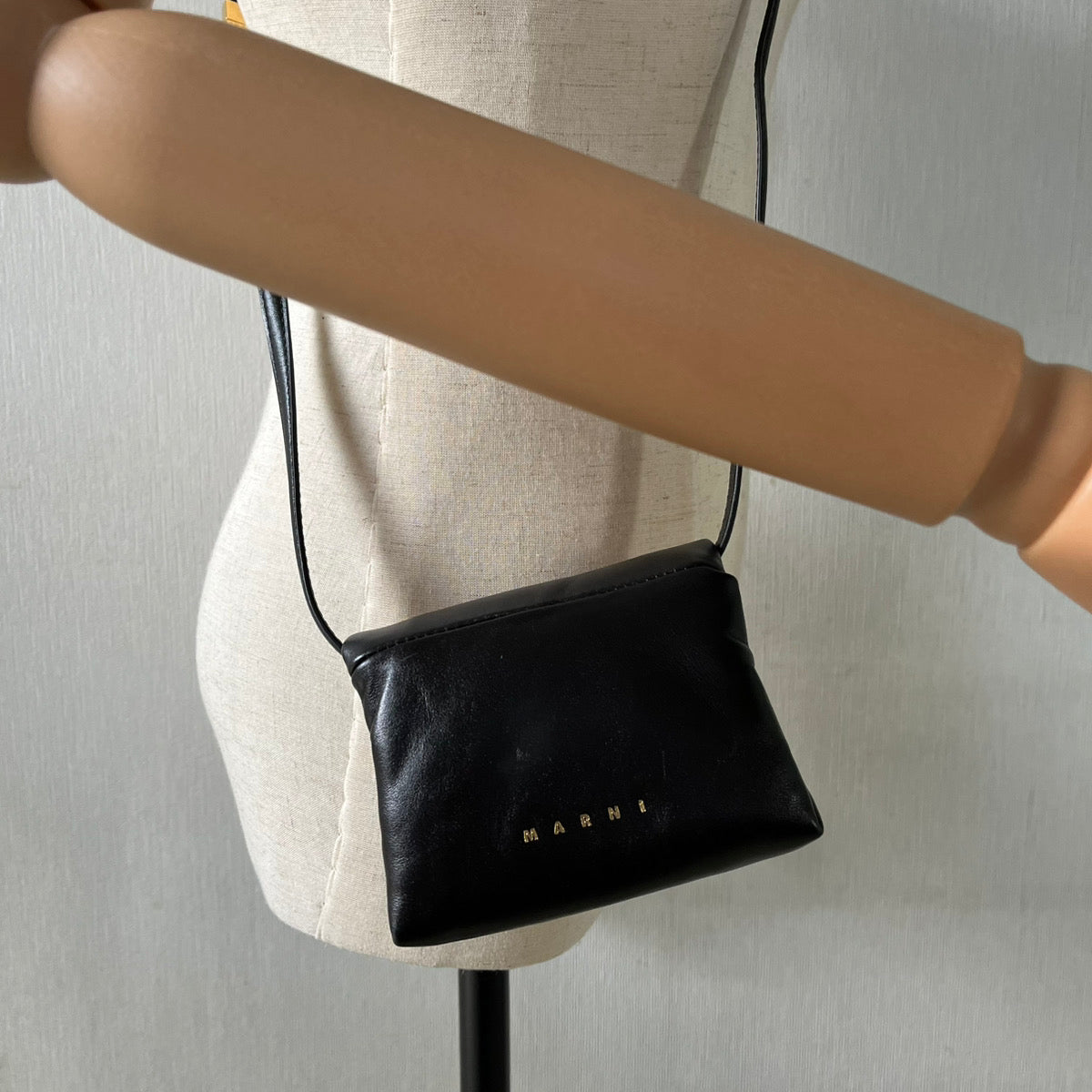 MARNI(マルニ) ロゴ プリズマ ミニ ショルダーバッグ