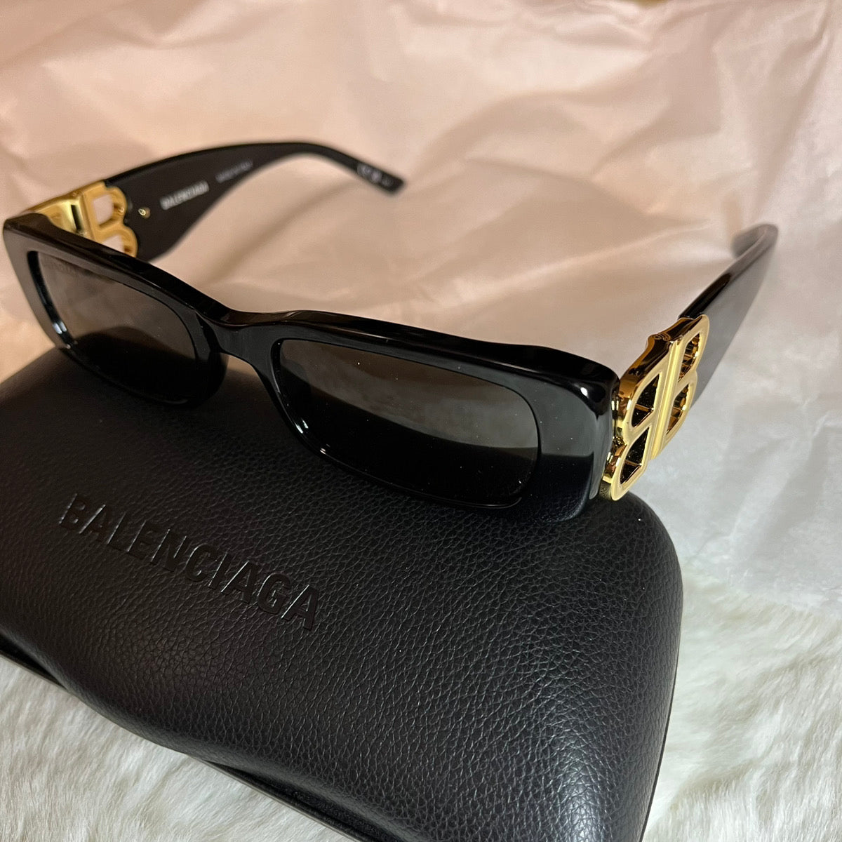 【ご注文可能】BALENCIAGA(バレンシアガ) BB0096S 001 ロゴ サングラス