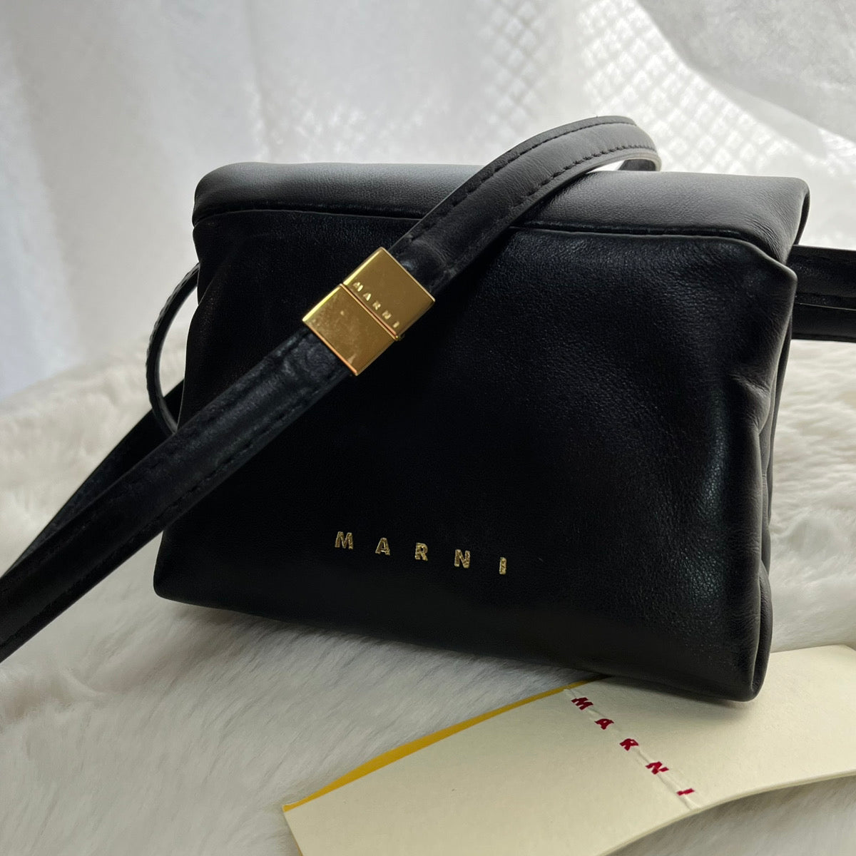 MARNI(マルニ) ロゴ プリズマ ミニ ショルダーバッグ