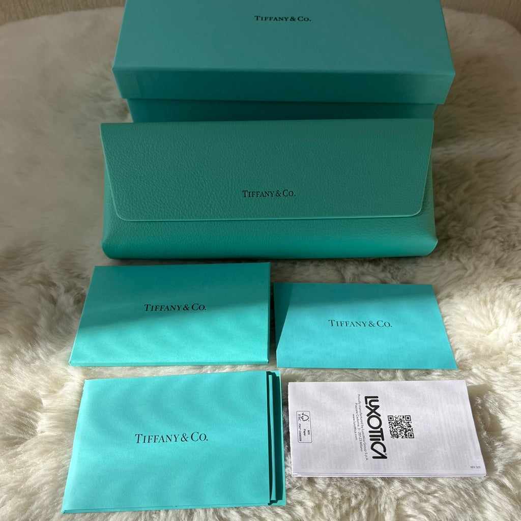 Tiffany & Co(ティファニー) TF4226U サングラス ブラック