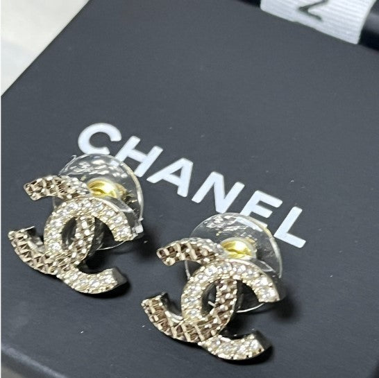 プレゼント 大人気★CHANEL★ミニCCピアス