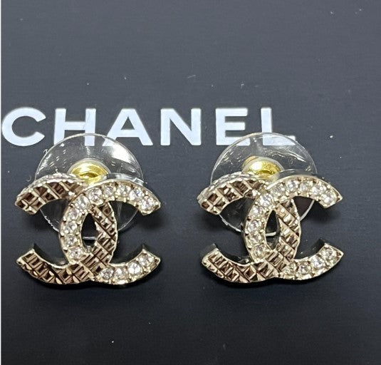プレゼント 大人気★CHANEL★ミニCCピアス